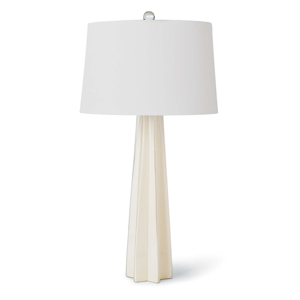 start shaped table lamp